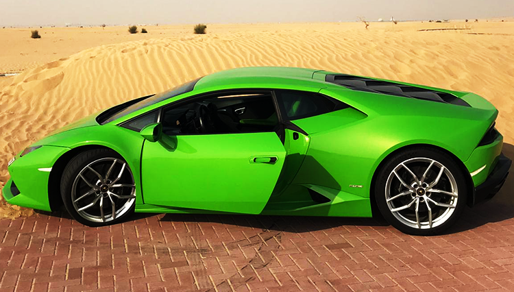 Rent Lamborghini Huracan 2018 Green in Dubai