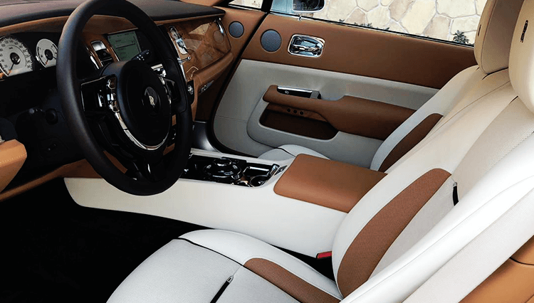 Rolls Royce Wraith White 2018 Hire-in-Dubai