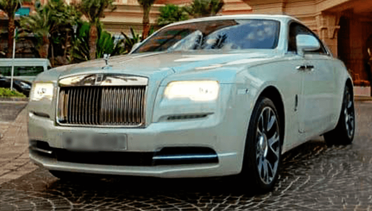 Rolls Royce Wraith White 2018 Rental Dubai