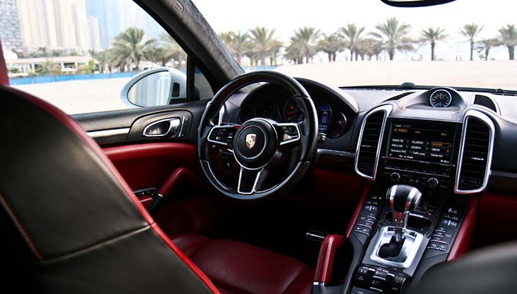 Porsche Cayenne GTS Rental-in-Dubai