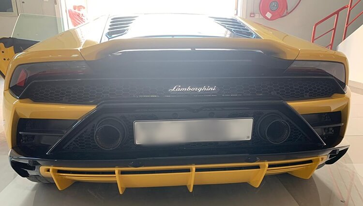 Lamborghini Evo Rent a Car Dubai
