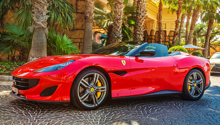 Ferrari Portofino Rentals Dubai, UAE - Car Rental DXB