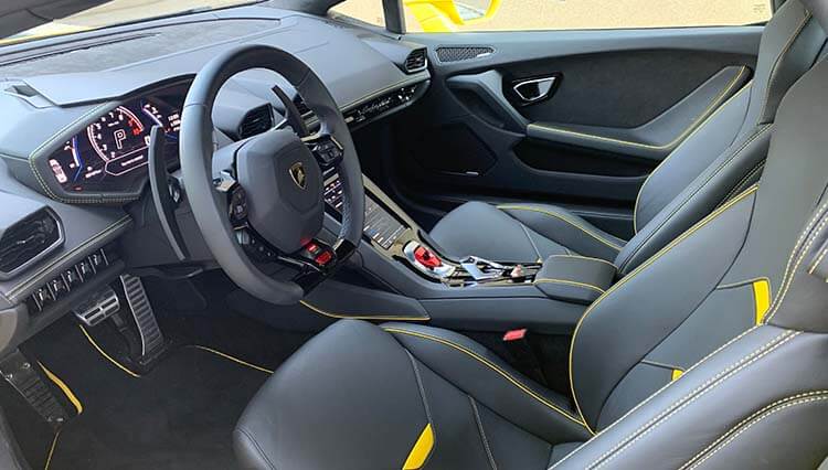 Lamborghini-Huracan-Evo-Spyder-Hire-in-Dubai