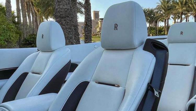 Rolls Royce Dawn Black for Rent in Dubai