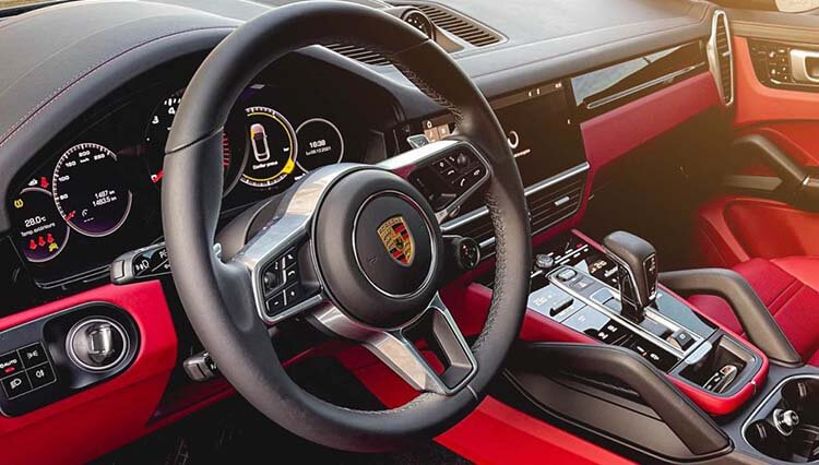 Porsche Cayenne Coupe Rent a Car Dubai