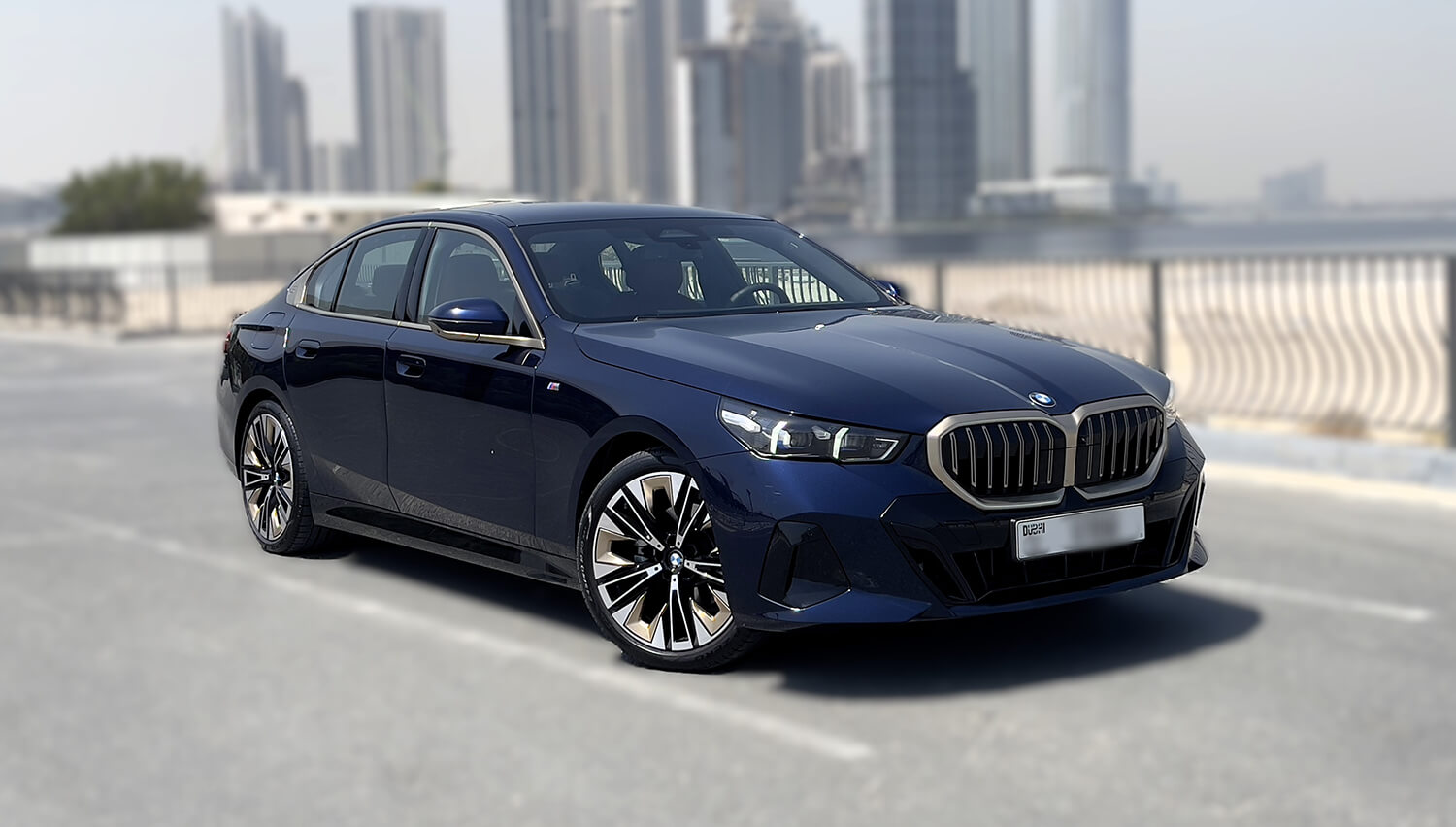 BMW 5er-Reihe mieten in Dubai