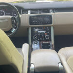 Land Rover Vogue Rent in Dubai