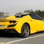 Louer Ferrari F8 Spider Dubaï