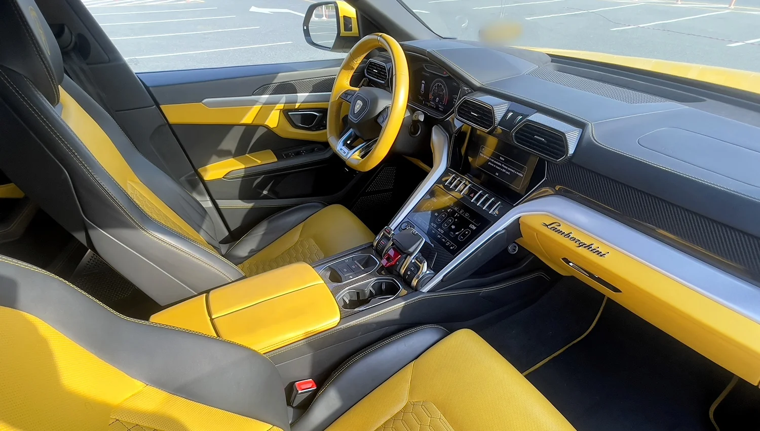 Lamborghini Urus Rental Dubai