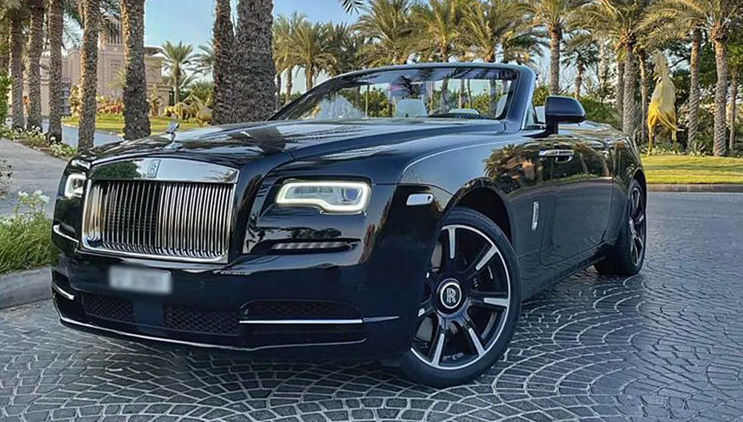 Rolls Royce Dawn Rental with Driver Dubai